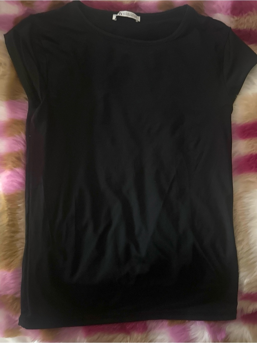 Zara Black Short-Sleeve Women's Tee